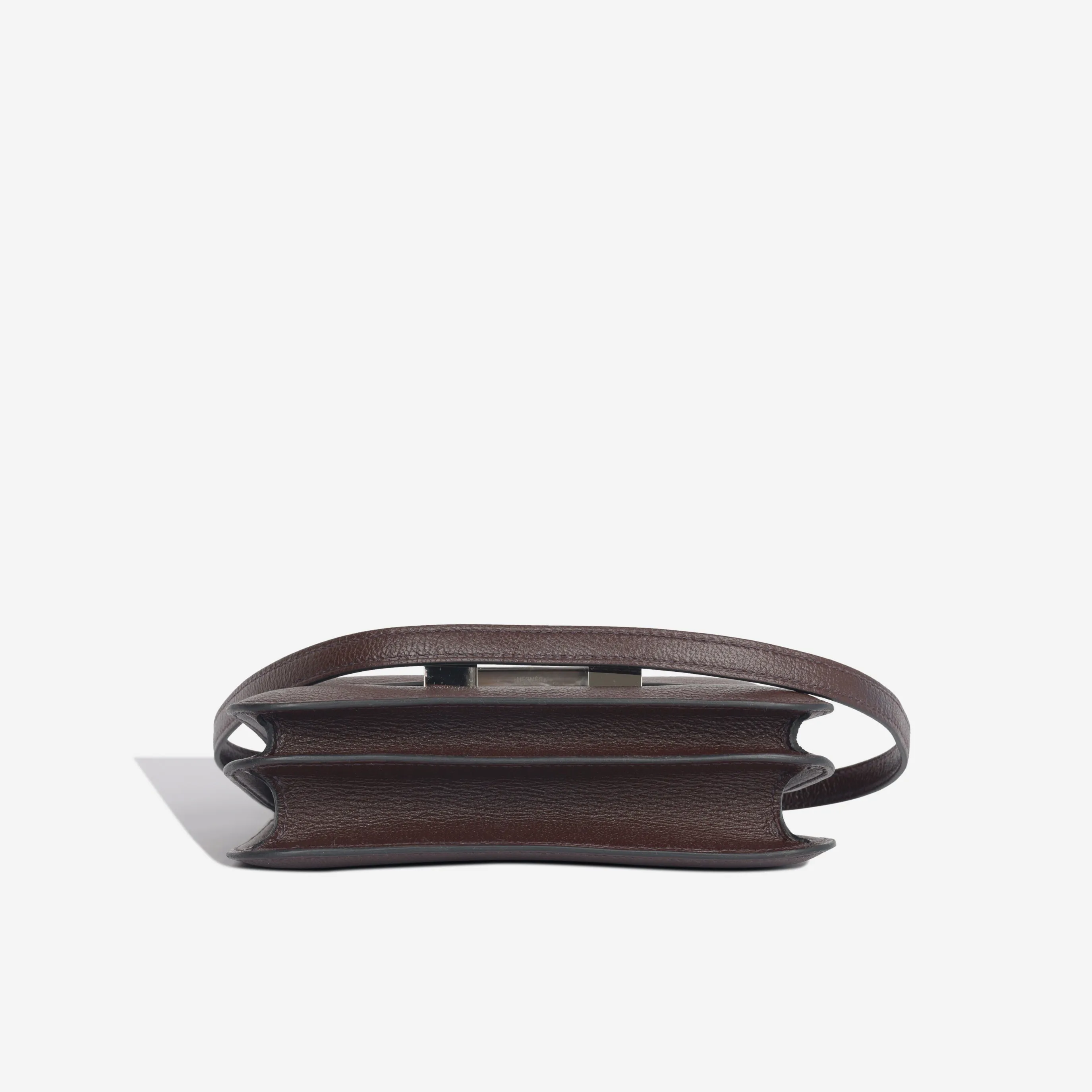 Constance 18 - Rouge Sellier