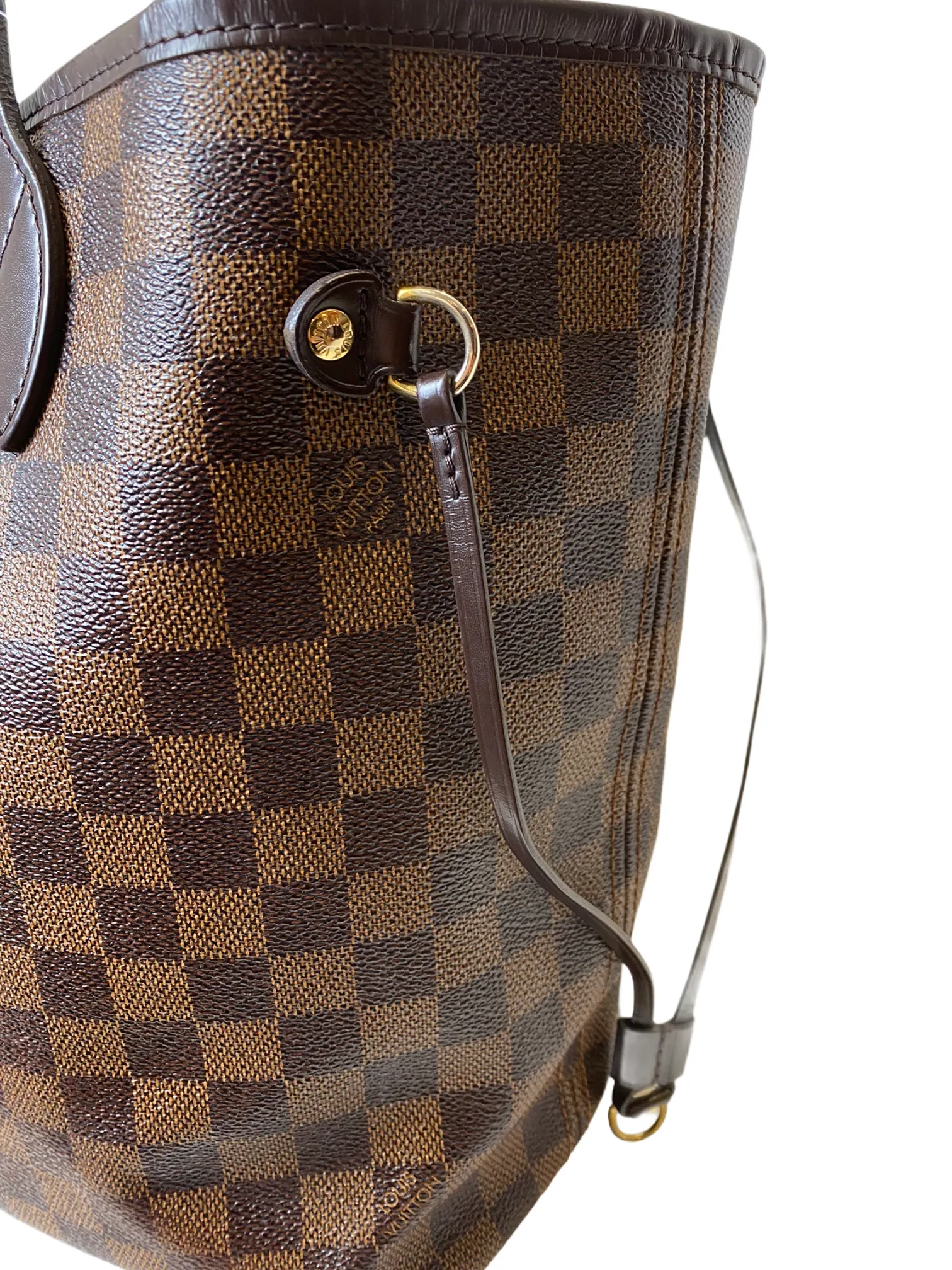 Louis Vuitton Damier Ebene Neverfull MM - As Seen on Instagram 10/1/21