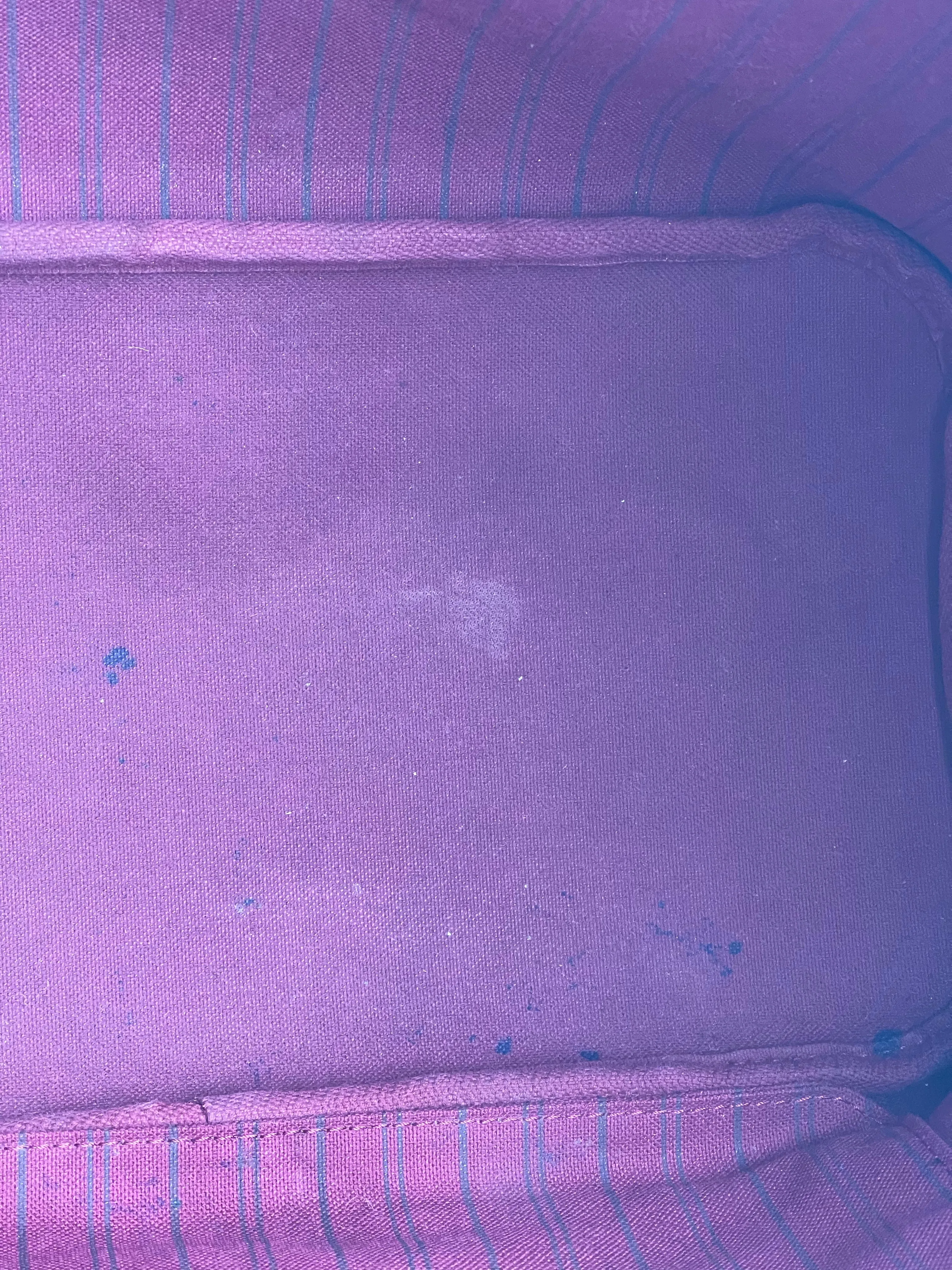 Louis Vuitton Monogram Canvas "Neverfull" MM - Fuchsia Lining