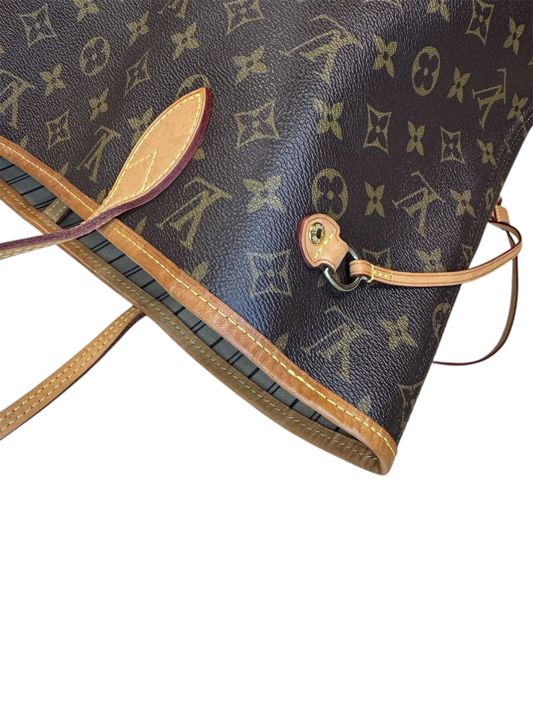 Louis Vuitton Neverfull Monogram MM